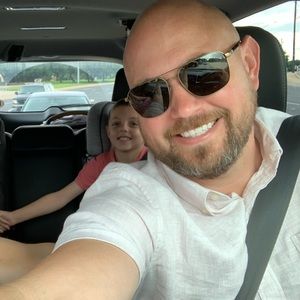 Meet your Posher, Roy